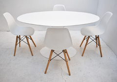 Combo Comedor 4 Silla Eames Original + Mesa Ovalada 1.50 x 1 mt - tienda online