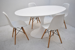 Combo Comedor 4 Silla Eames Original + Mesa Ovalada 1.50 x 1 mt