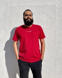 CAMISETA TRADICIONAL NINNE VERMELHA - comprar online