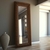Espelho Grande com Moldura de Madeira 164x64cm Hebrom - Peça decorativa e funcional para sua casa! na internet
