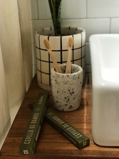 Cepillo de dientes de bambú - tienda online