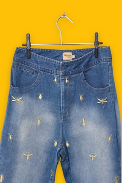 Calça jeans flare bordada - comprar online