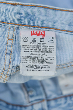 Levis 501 na internet