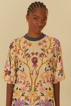 vestido t-shirt curto estampado delicadeza floral Farm - comprar online