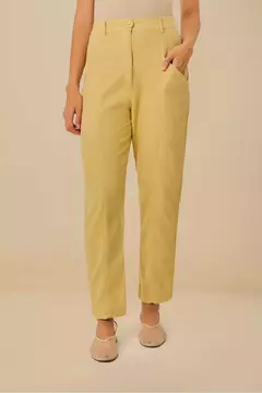 calça recorte bolso Bege farm - comprar online