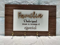 Porta Chaves Família é tudo igual...