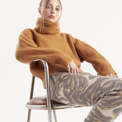 Sweater Ofelia en internet