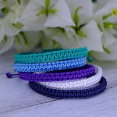 Friendship bracelet em microcord resistente - Coleira para Cachorros - Necessário, sim. Sem graça, não.