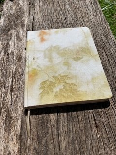 Caderno Folhas de Cosmos