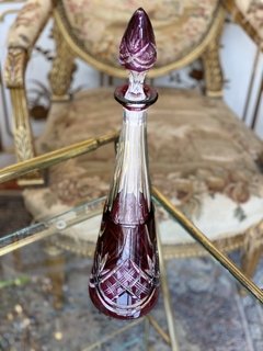 Garrafa licoreira em cristal lilás Baccarat - comprar online