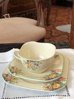 Trio de chá em porcelana inglesa - comprar online