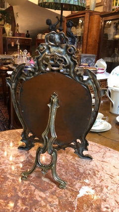 Espelho de mesa em bronze na internet