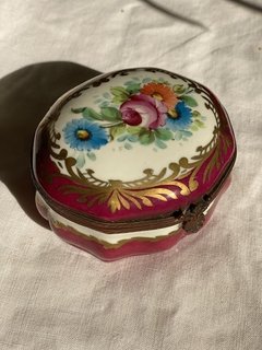 Pequena caixa em porcelana de Sèvres