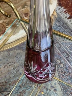 Garrafa licoreira em cristal lilás Baccarat