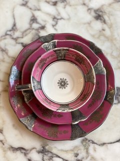 Trio para chá em porcelana alemã rosa