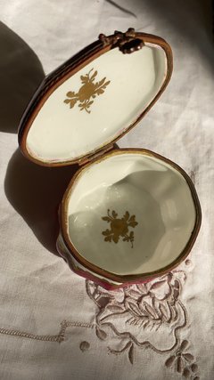 Pequena caixa em porcelana de Sèvres - loja online