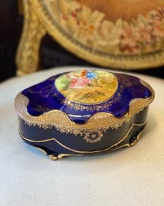 Caixa em porcelana europeia Louis XV - comprar online