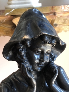 Escultura de menina em bronze maciço assinada Richer - loja online