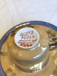 Imagem do Xícara de cafezinho em porcelana europeia com cena