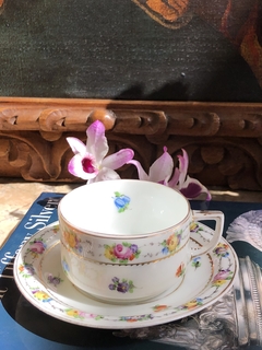 Xícara de chá em porcelana Dresden pintada a mão - comprar online