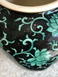 Vaso em cerâmica japonês na internet