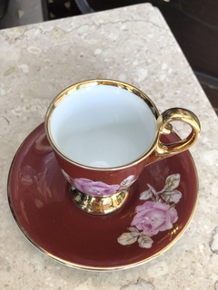 Xícara de café Porcelanarte vermelha na internet