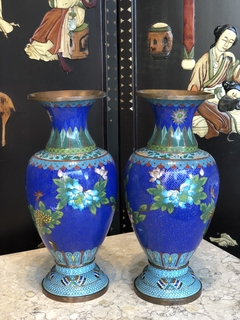 Par de vasos de cloisonné na internet