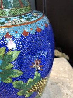 Par de vasos de cloisonné