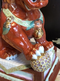 Imagem do Par de cães de fó em porcelana chinesa