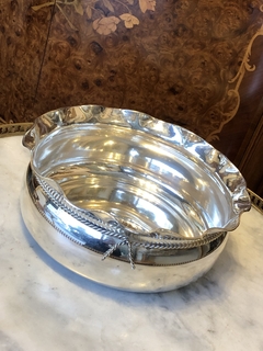 Imagem do Bowl em metal espessurado a prata