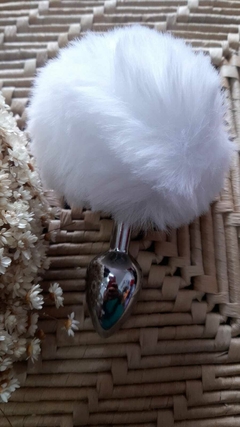 PLUG ANAL METAL POMPOM - comprar online