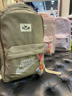 Mochila Nike Bege na internet