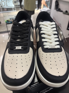 Tenis Air force 2 cores na internet