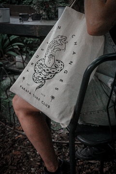 TOTEBAG "Trust in changes" - comprar online