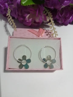 ARGOLLAS LISAS Y FLOR