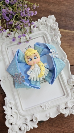 Laço Maria Antônia G Biscuit - Princesa Elsa Frozen na internet