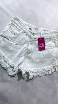 SHORT JEANS RIGIDO DESFLECADO BLANCO