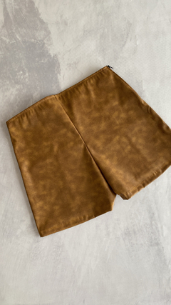 SHORT ENGOMADO BATIK MARRON - comprar online