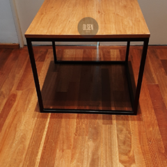 6-outlet mesa cubo hierro y madera
