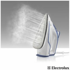 Ferro a Vapor Electrolux Precision Line com 05 Níveis de Temperatura, Autolimpeza e SafetyLightGuide - SIN10 na internet