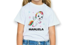 Camisa infantil unicórnio feliz com estrelinhas e nome