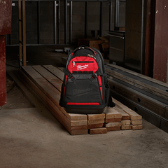 MOCHILA DE OBRA MILWAUKEE 48228200 - comprar online