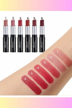 Labial Matte Lip Stick Fashion Color Mely Maquillaje Calidad - comprar online