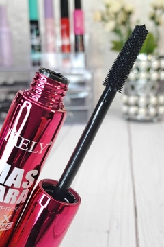 Mascara De Pestañas Max Volumen Color Negro 12ml Mely - comprar online