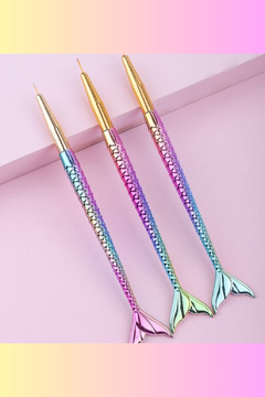 PINCEL LINER COLA DE PEZ x3 (MELY) - Beauties