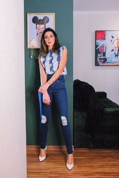 Calça Jeans com cinto - Alcance Jeans
