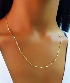 Colar Corações Achatados 45 + 5 cm Banhada em Ouro 18k