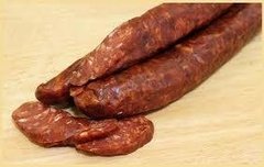 Kolbasz (longaniza húngara ahumada)