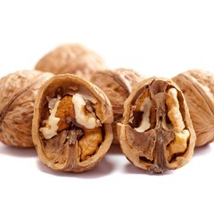 Nueces con Cáscara x 500 gr.