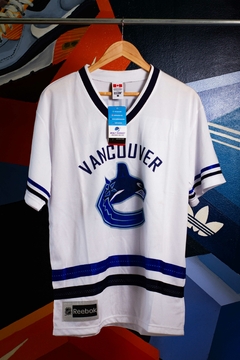 Remera NHL. Vancuver